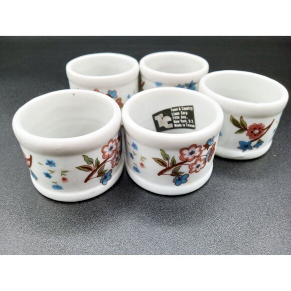 Set of 5 Town and Country Linen Corp Porcelain Floral Napkin Rings Fifth Ave. NY - Picture 4 of 12